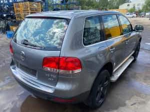 Dezmembtrez VW Touareg 3.0 BKS/bara Touareg/far xenon/stop/capota/grup — miniatura 4