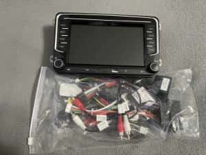 Navigatie 4GB VW Amarok Caddy Jetta Eos Scirocco Sharan Golf Carplay — miniatura 3