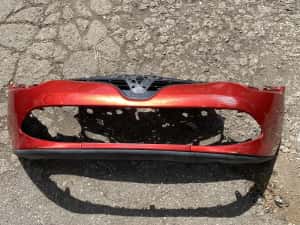 Bara Renault Clio 4 2013 - 2016 bara fata grila prelungire