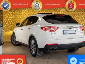 Maserati Levante 3.0 V6 349 CP — miniatura 3