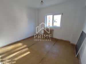 Apartament 3 camere| etaj 2| zona Aiud — miniatura 3