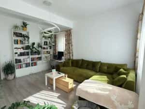 Apartament 3 camere. Bucatarie inchisa. Etaj 1. Decomandat. Bloc nou.Asfalt. 2 locuri parcare. — miniatura 1