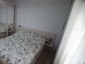 Apartament 2 cam bloc nou,de inchiriat — miniatura 4