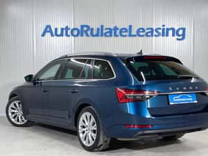 Skoda Superb 2021 Break Diesel Automată — miniatura 4
