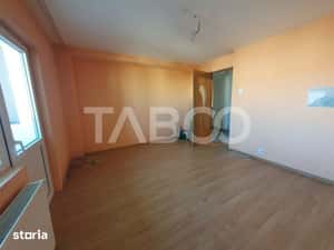 Apartament 3 camere decomandat 80 mp + 2 balcoane zona Teiului — miniatura 6