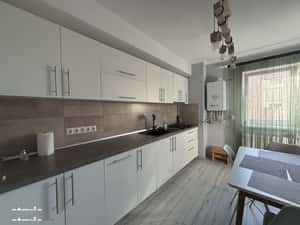Apartament 2 camere decomandate intrare Borhanci/ parcare proprie