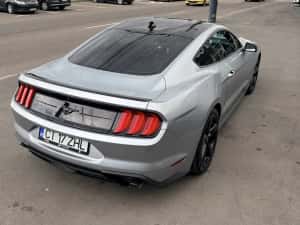 Ford Mustang 2.3 EcoBoost 2021 — miniatura 3