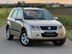 Suzuki grand vitara 1.9 DDIS 129 CP 2012 4WD IMPECABIL