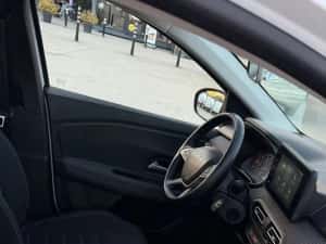 Dacia Logan Dacia logan 2024/stare buna/75000 km reali/tva deductibil/unic proprie — miniatura 5