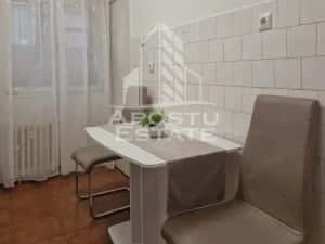 Apartament cu 2 camere de vanzare, zona Girocului, Timisoara — miniatura 5