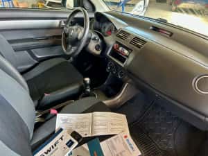 Suzuki Swift / 2010 / 1.3 benzina / 93 cai — miniatura 6