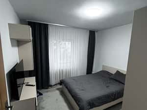 Vând apartament cu 3 camere — miniatura 6