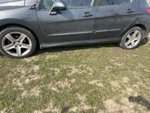 Vand capota motor Peugeot 308 2009-2013 — miniatura 3