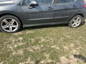 Vand capota motor Peugeot 308 2009-2013 — miniatura 9