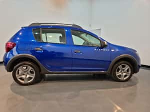 Dacia Sandero 1.0 SCe 73CP Ambianc Manuală 100 HP Benzină — miniatura 4