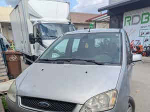 Vand schimb cu duba mare ford c max