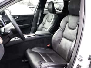 Volvo XC60, 2023, 250 cp, 17.001 km, EUR 49409 — miniatura 7