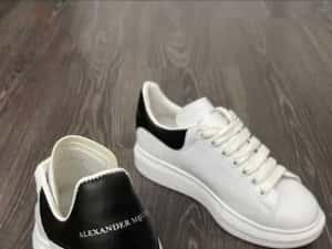 Adidasi White produs NOU alexander MCQ — miniatura 7