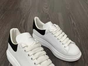 Adidasi White produs NOU alexander MCQ — miniatura 10
