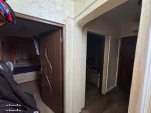 Apartament 4 Camere, Etaj 4/4, Zona SUD Focsani — miniatura 2