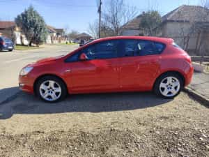 Opel Astra J Hatchback, 1.4 benzina,euro 5,aspirat — miniatura 3