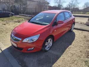 Opel Astra J Hatchback, 1.4 benzina,euro 5,aspirat — miniatura 6