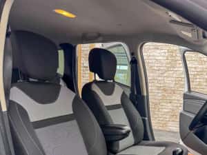 Dacia DUSTER 1,5 DCI  4X4 An 2017 / 10 . 73 000 km . RAR+ITP . Garantie 12 luni .Rate fixe — miniatura 6