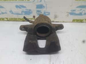 Etrier stanga fata Citroen C4 1 (2004 - 2008) 1.6 hdi 9h01