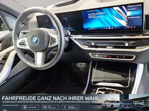 BMW X5 2025, 22.517 km, 489 cp, Automată — miniatura 6