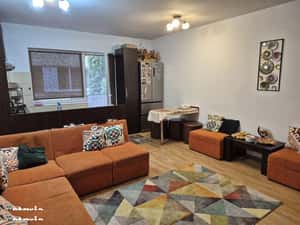 PF Vând apartament cu 3 camere in Floresti Cluj — miniatura 3