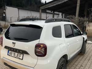 Dacia duster 4x4 1.5 diesel — miniatura 5