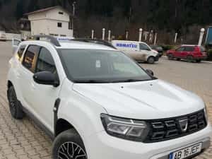Dacia duster 4x4 1.5 diesel — miniatura 9