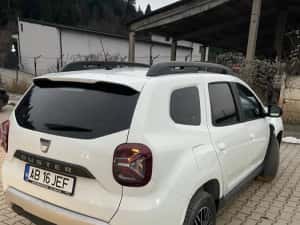 Dacia duster 4x4 1.5 diesel — miniatura 10