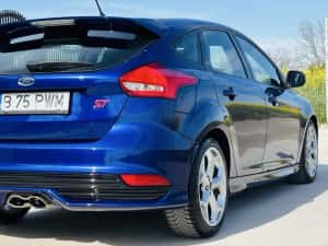 Ford Focus ST nu St Line — miniatura 10