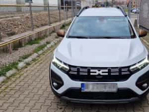 Dacia Jogger EXTREME HYBRID 1.6 ~ 140cp Cutie automata 2023  ~~km 3800