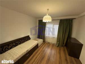 Unirii - Nerva Traian, 3 camere, 80mp, 1992, 650 EUR — miniatura 6