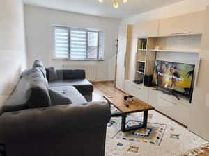 Apartament 2 camere decomandat, complet mobilat si utilat, loc de parc — miniatura 2