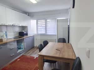 Apartament 2 camere decomandat, complet mobilat si utilat, loc de parc — miniatura 3