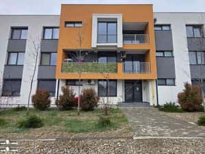 Ap. Doua Camere + Parcare Proprie + Grădină. Str. Bucuriei zona Oncea — miniatura 3