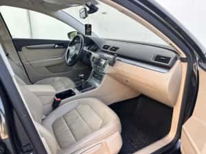 Passat B7 Limuzina 2.0TDI — miniatura 8