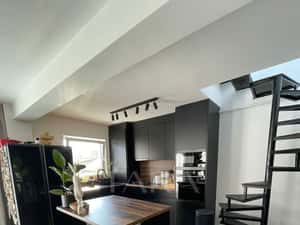 Apartament cu 3 camere decomandate și rooftop spectaculos. — miniatura 4