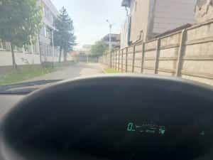 Vând Toyota Yaris 2000 Benzina 1 cmc Neavariata — miniatura 3