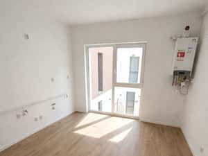 De închiriat apartament două camere, decomandat- Barc — miniatura 5