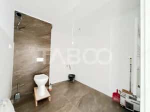 Apartament cu 4 camere 105 mp pe 2 nivele in vila noua cu parcare — miniatura 4