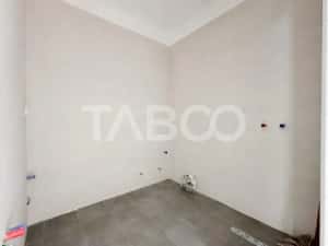 Apartament cu 4 camere 105 mp pe 2 nivele in vila noua cu parcare — miniatura 8