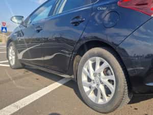 Toyota Auris Hybrid , 2017 , 230.000Km — miniatura 6