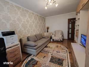 Prima inchiriere! Ap. 2 camere, D., et.2, 450euro-UMF-Podul de Fier — miniatura 5