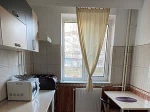 Particular inchiriez 2 camere 49 mp Tomis Nord Brotacei — miniatura 4