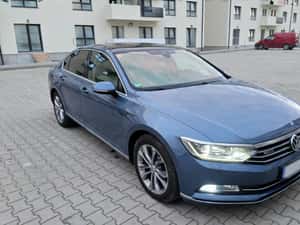 Volkswagen Passat 2.0 TDI DSG 4X4 Highline, 240 CP, an 2017