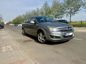 Opel Astra 2011-1.6 benz/E5, proprietar — miniatura 7